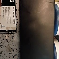 Air Jordan 4 Retros Size 8.5