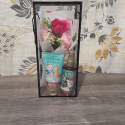 Bath And Body Works Gift 