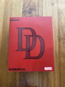Mezco Comic Daredevil Figure