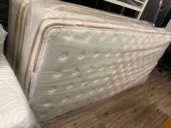 Twin SAATVA  Classic mattress