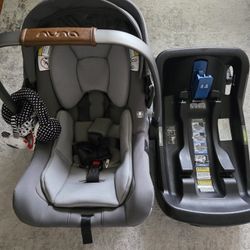 Nuna Lite LX car seat + extra base