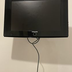 Samsung 32” Tv