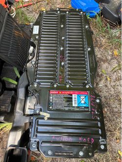 Ford fusion hybrid battery Lincoln MKZ high voltage  lithium ion