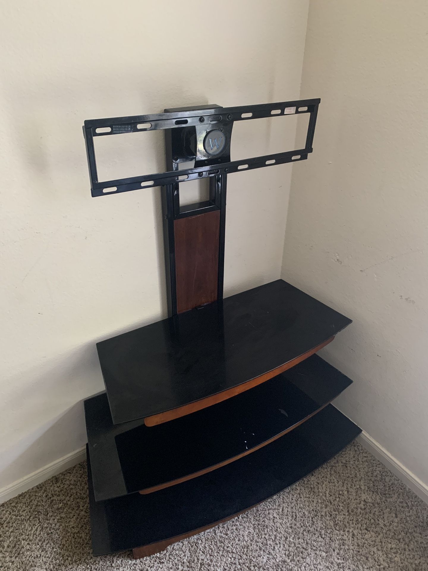 TV Stand W/Mount