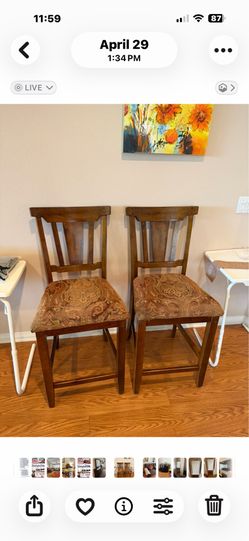 Chairs for Counter - Bar stools 2 for $20