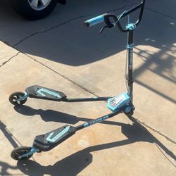 Self-propelled Scooters