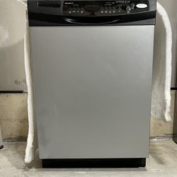 Whirlpool Dishwasher 