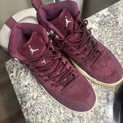 Jordan 12 Bordeaux