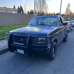 1992 Ford F-150 5.0 LOOKING TO TRADE