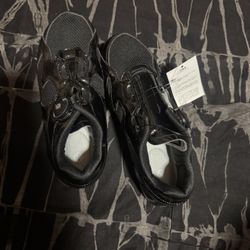 Women’s Size 6 Cycling Shoes