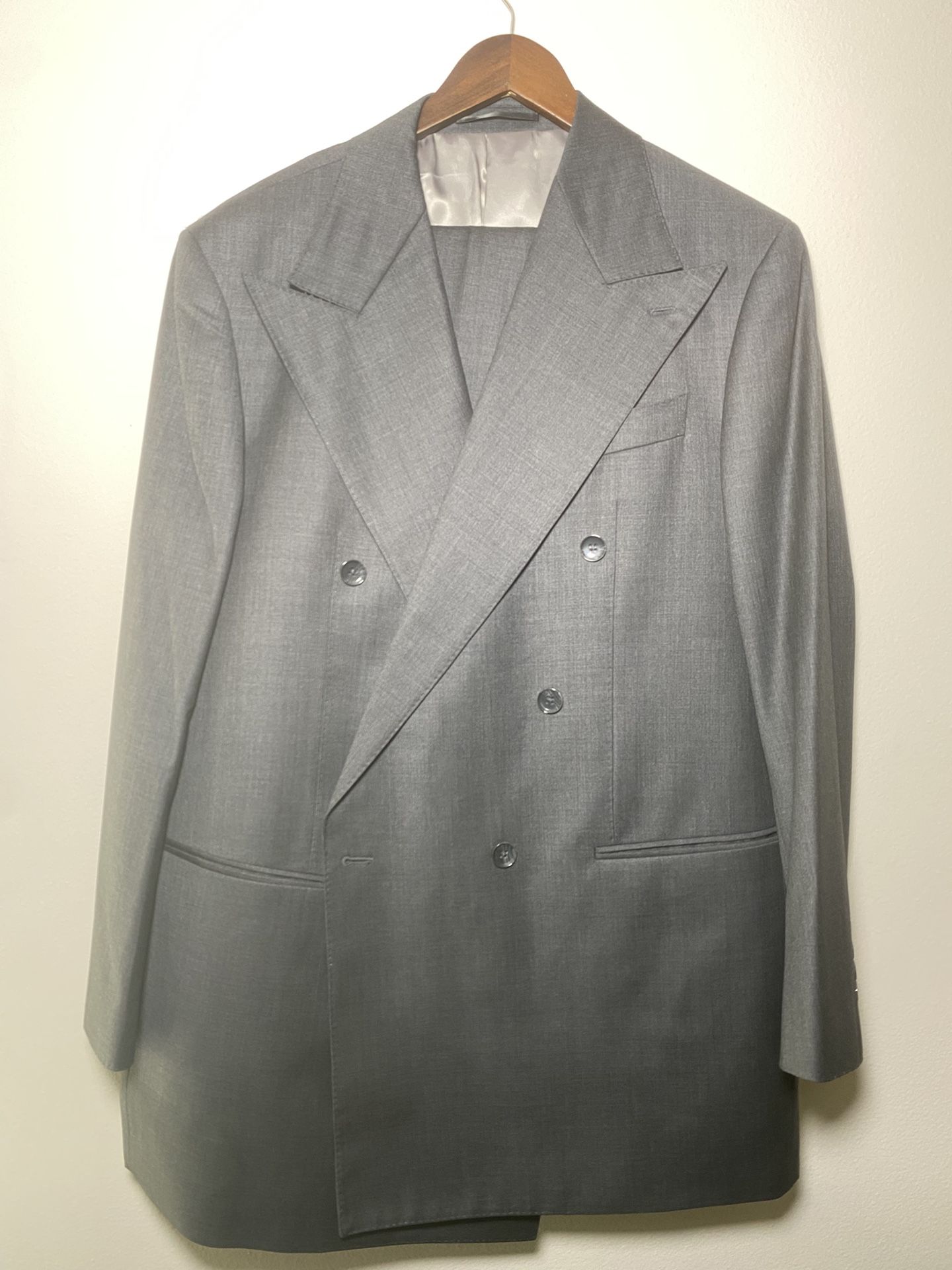 Double-breasted, Full Suit With A Trouser