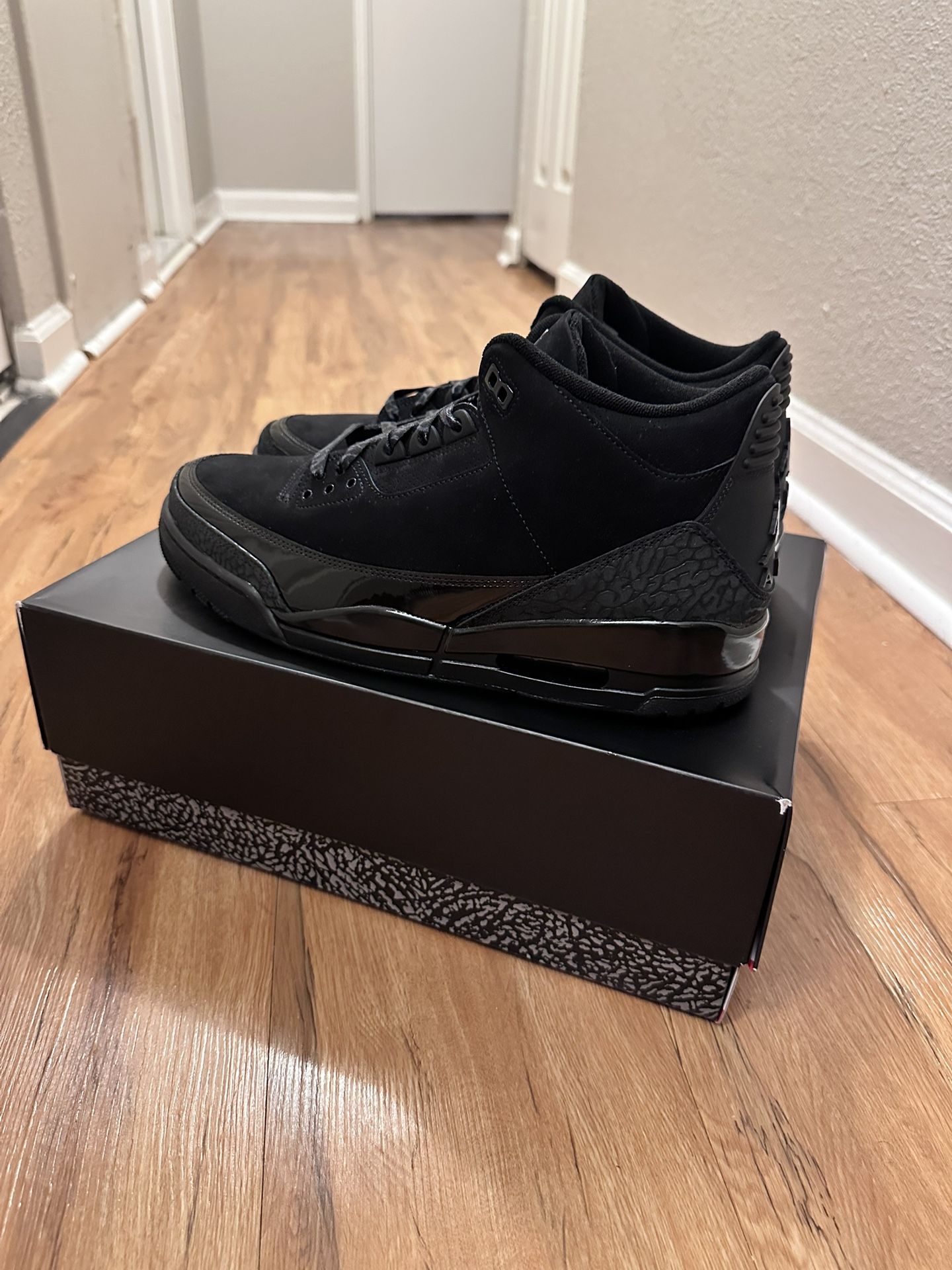 Jordan 3 Black Cat Size 13. Dead Stock With Receipt. Meet Up Only
