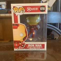 Exclusive Avengers Campus Iron Man Funko Pop