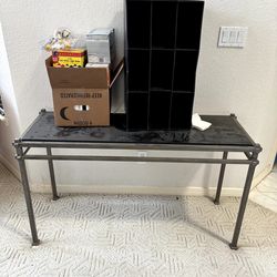 Side table perfect condition