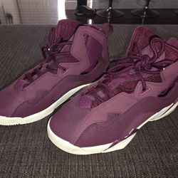 Burgandy Nike Air Jordan True Flight 4.5Y