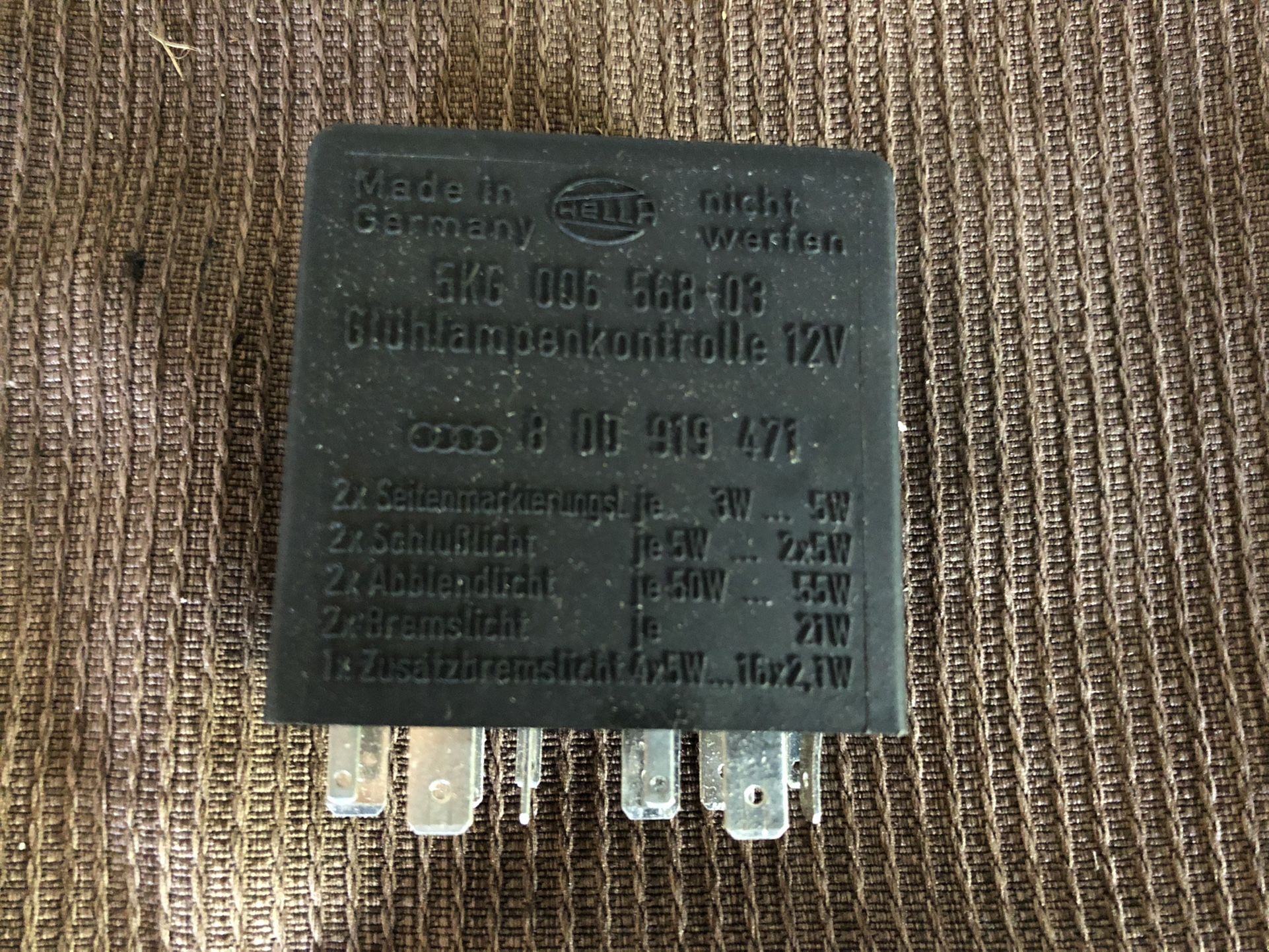 VW AUDI OEM RELAY (D11) 5kg 006 568-03