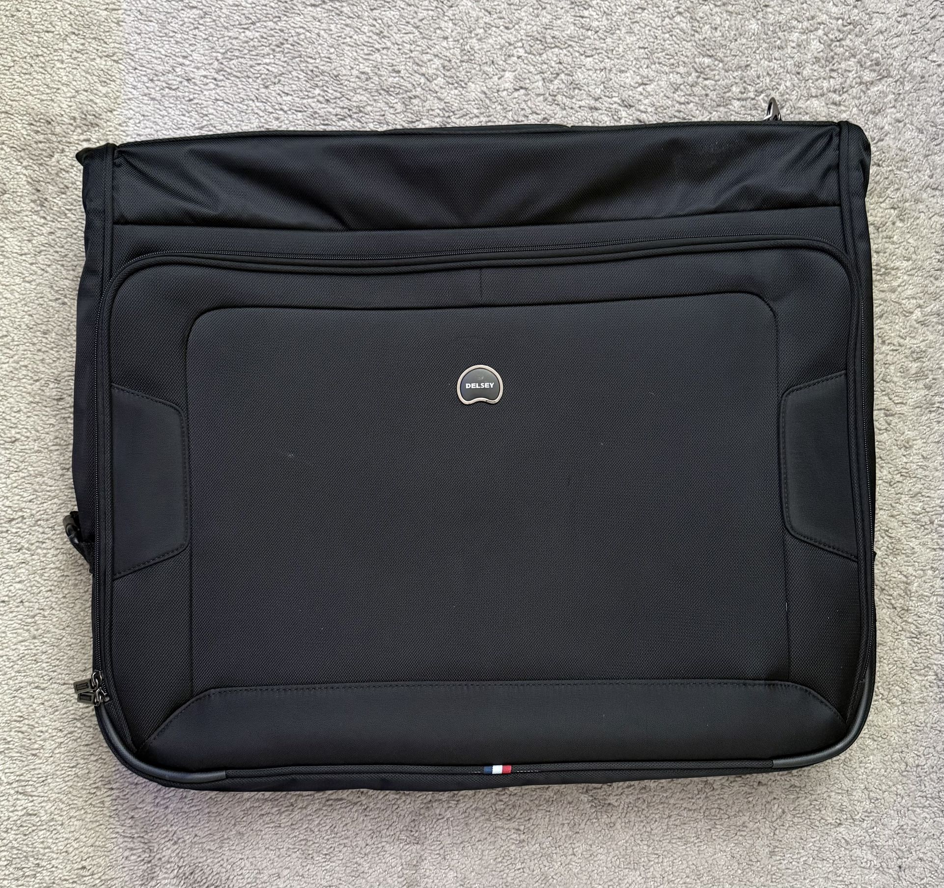 Delsey Paris 42” Garment Bag