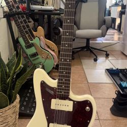 Squier Paranormal Jazzmaster XII - Olympic White