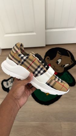Burberry shoes