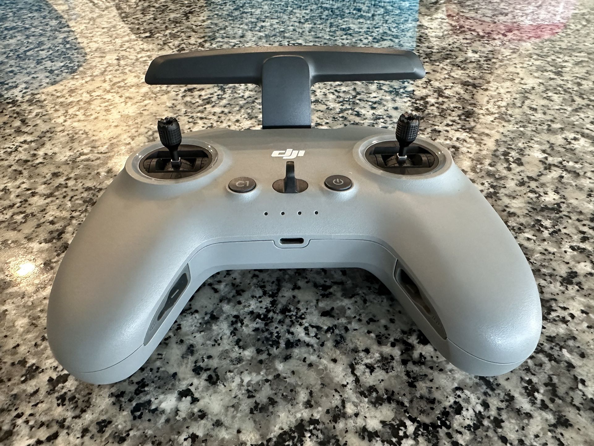 DJI FPV Drone Controller 2