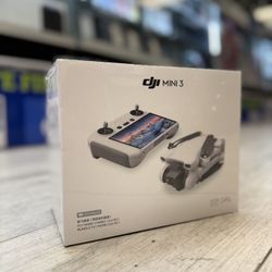 DJI Mini 3 Fly More Combo