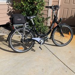 Electric Bike. Evelo Luna