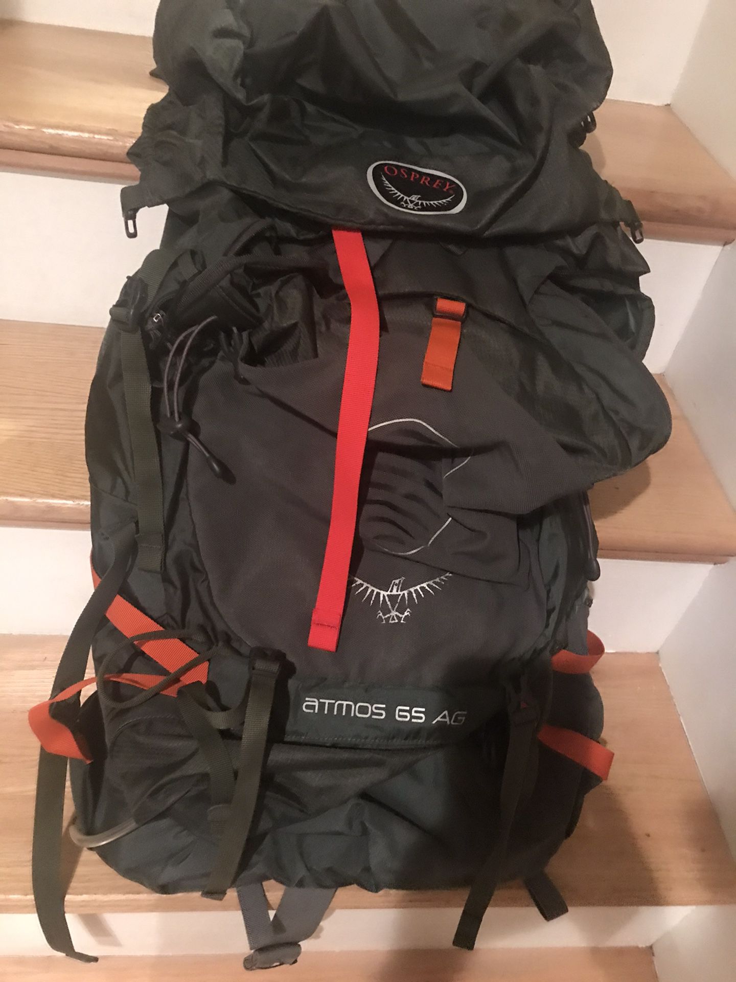New OSPREY Atmos AG65 Men's Back Packing Backpack