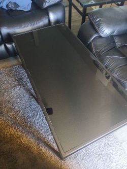 Coffee table and end tables with lamp and wall-art