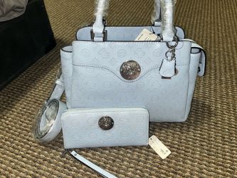 Guess purse