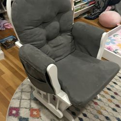 Storkcraft Glider Chair 