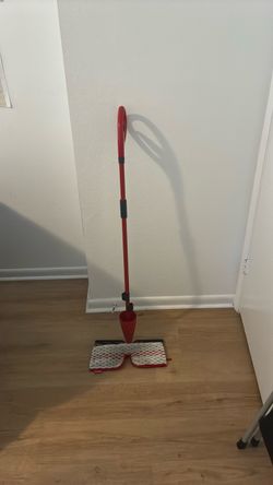 O-Cedar Spray Mop with Reusable Pad