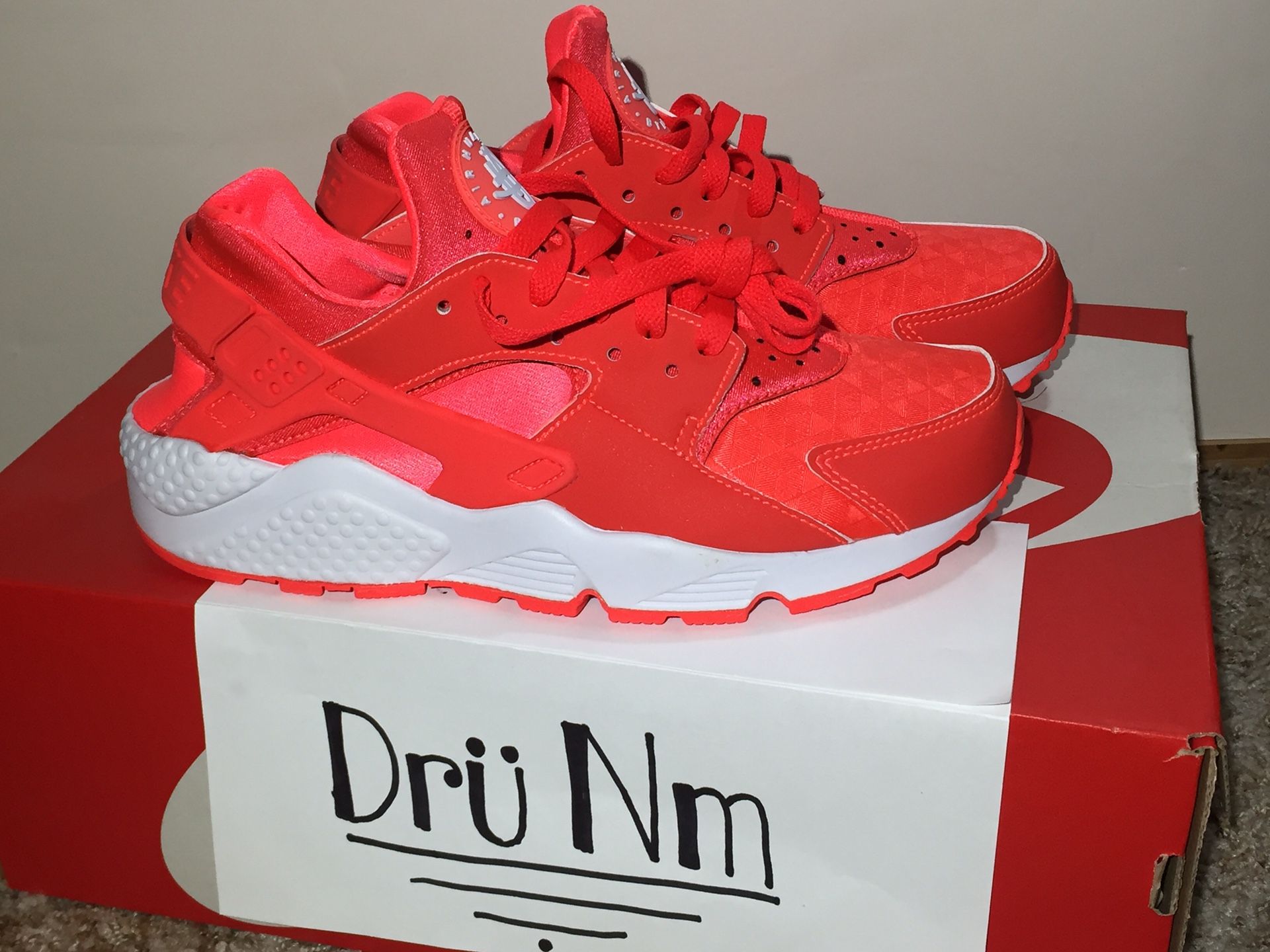 Womens Nike Air Huarache Run Crimson