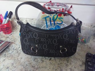 XO purse
