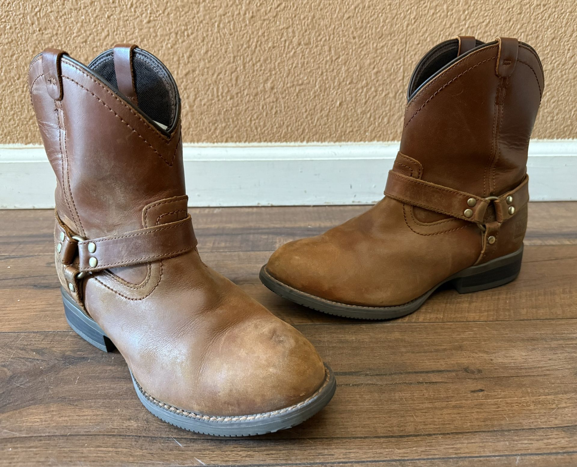 Frye Supply Women's Harness Safety Steel Toe Work Boot FR40602F Size 8.5M
