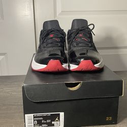 Air Jordan 11 CMFT Low (Black/Gym Red/White)