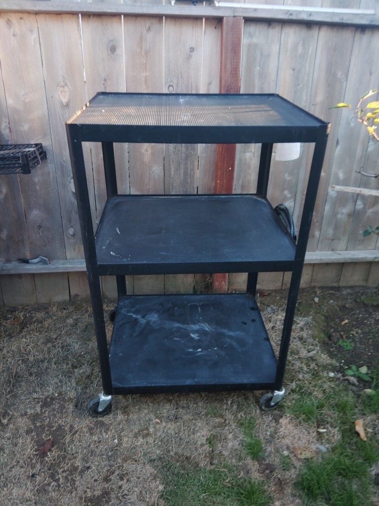 3 Shelf Cart with Power