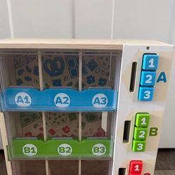 Melissa & Doug Vending Machine For Kids 