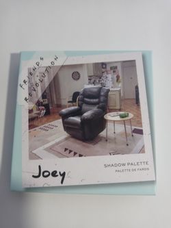 Bundle Friends Limited Edition Eyeshadow Palettes And Mirror