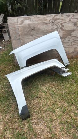 2014 Chevy Silverado fenders