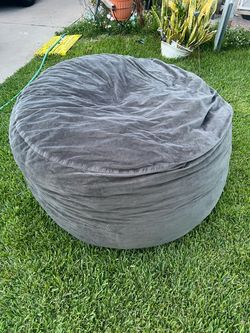 XL Throw Pillow