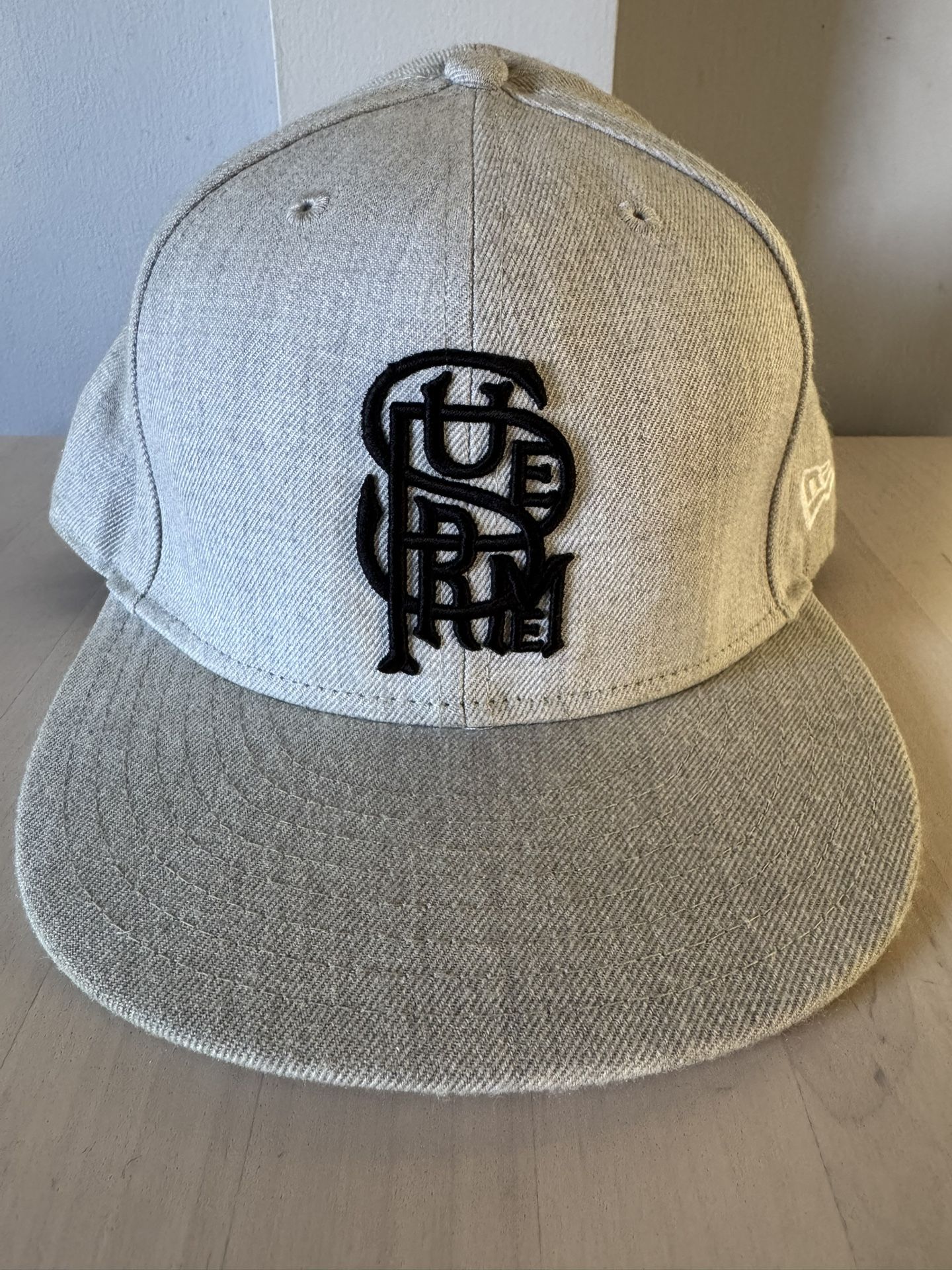 Supreme New Era Gray Fitted sz 7 5/8