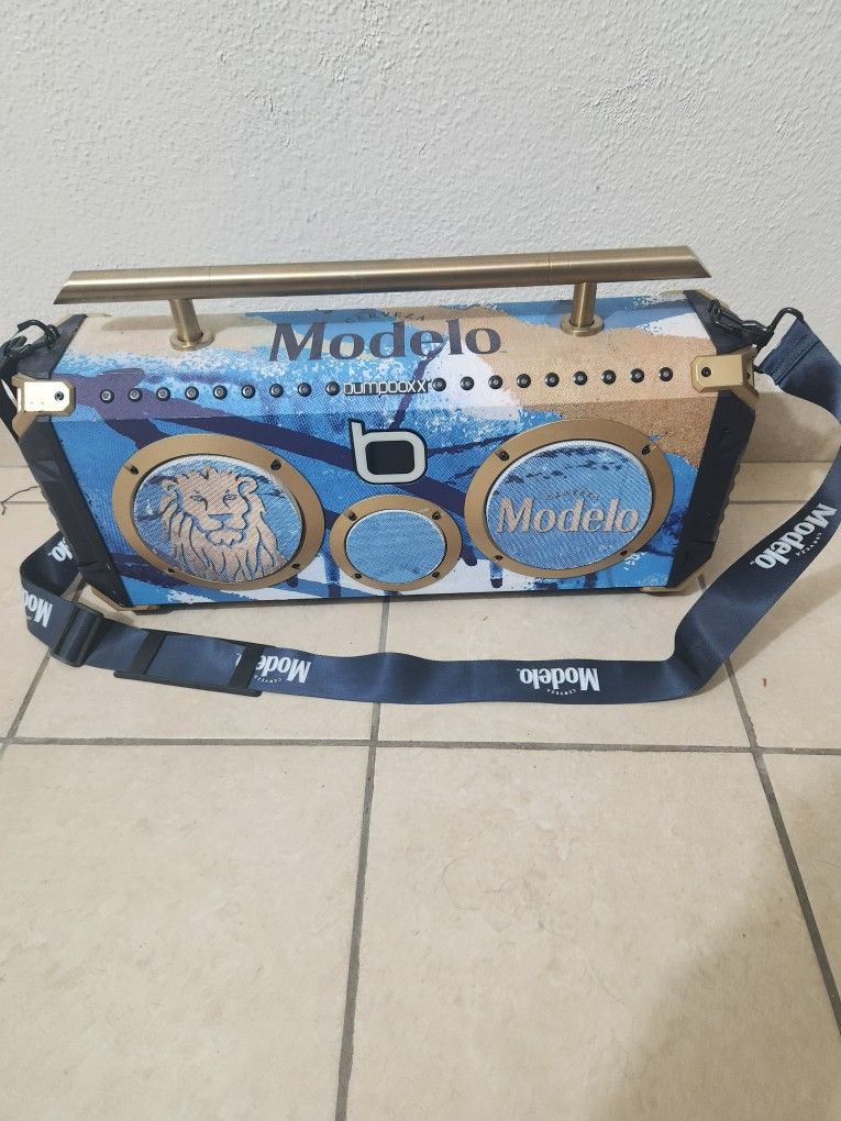Bumpboxx Flare6 Bluetooth Boombox