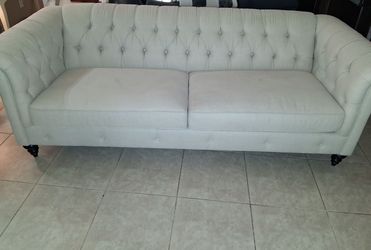 Bernhardt Couch