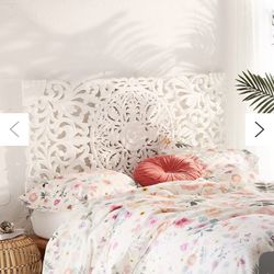 Headboard 