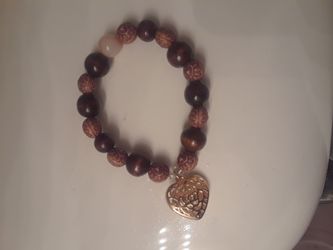 Custom made charm beaded bracelets with heart