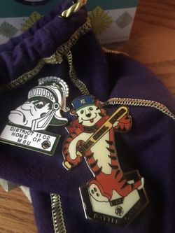 Collector pins