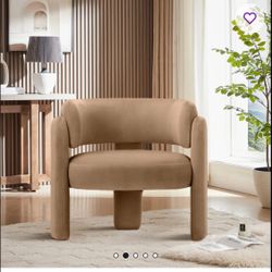 3- Leg Barrel Accent Chair 