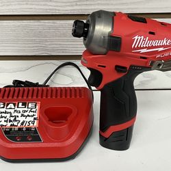 Milwaukee M12 12V Fuel Brushless Surge Impact Driver W/ Battery & Charger New 