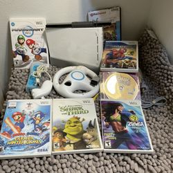 Nintendo Wii Bundle 