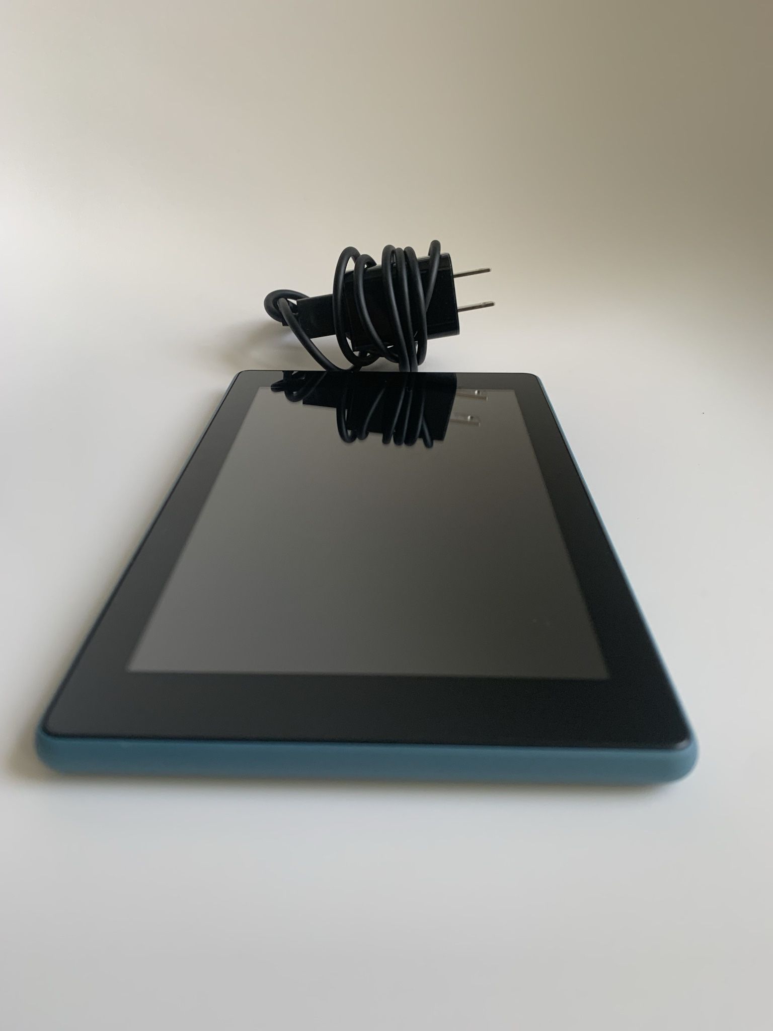 Amazon Fire 7 Tablet, 16GB, Twilight Blue